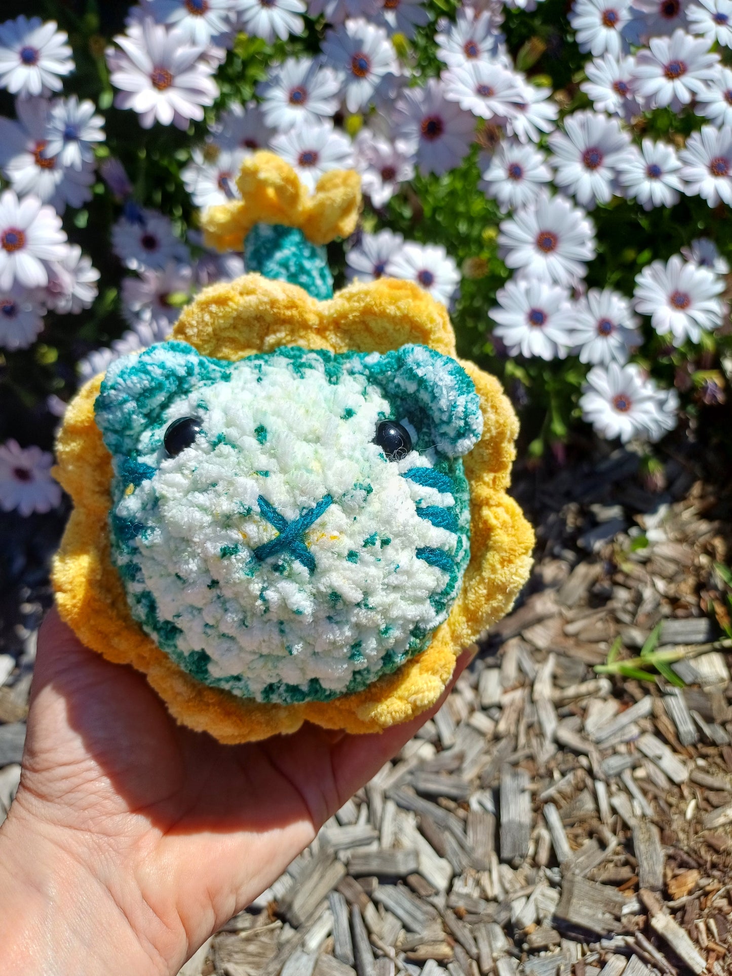 Yellow/Green Flower Loaf Cat