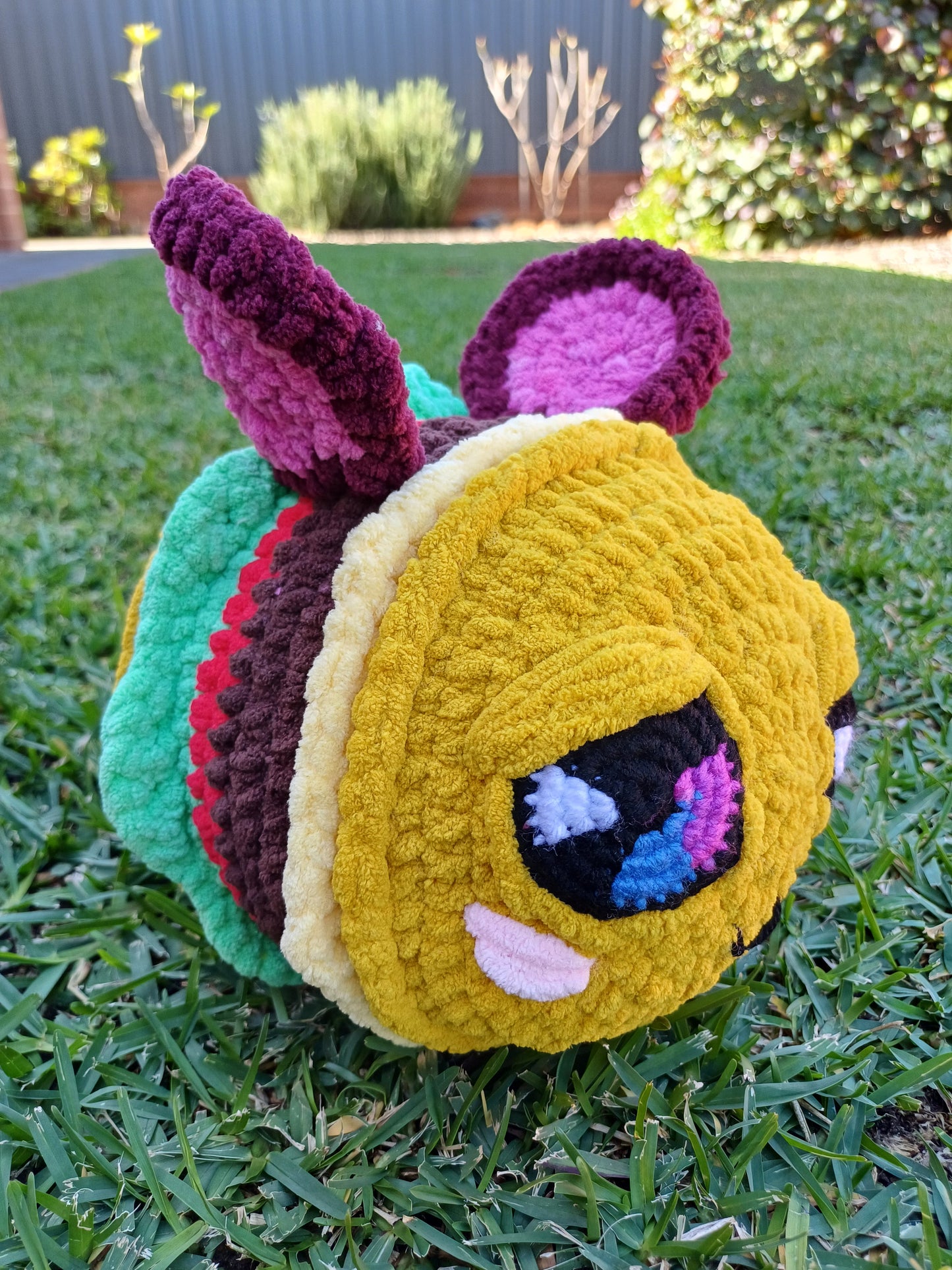 Burger - Bee Crochet Plushie