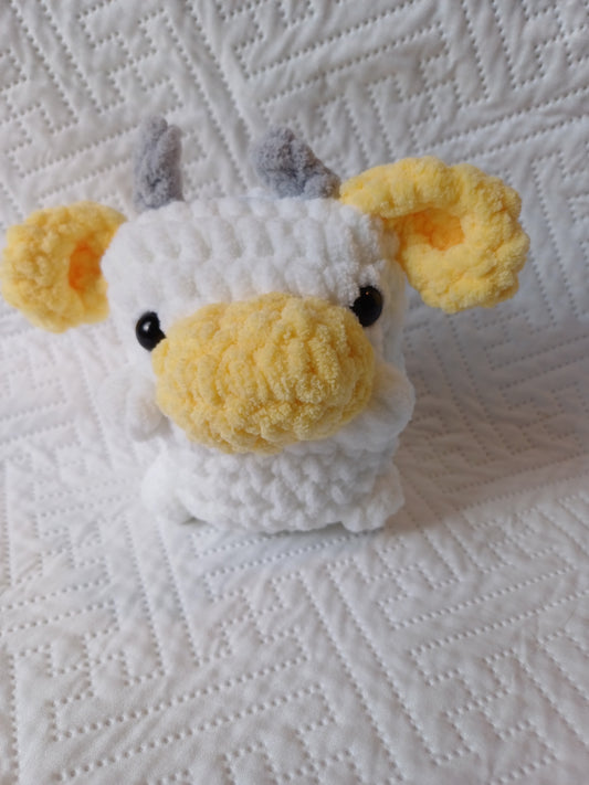 Banana and Cream Pocket Pal Cow