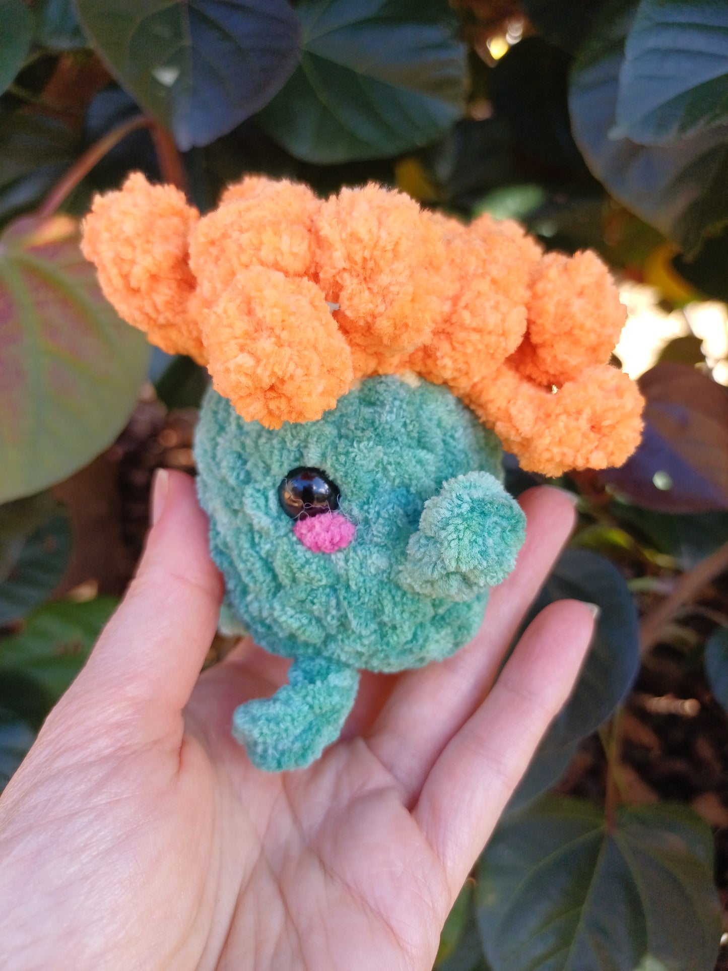 Daisy Buddy Orange Flower Crochet Plush Toy