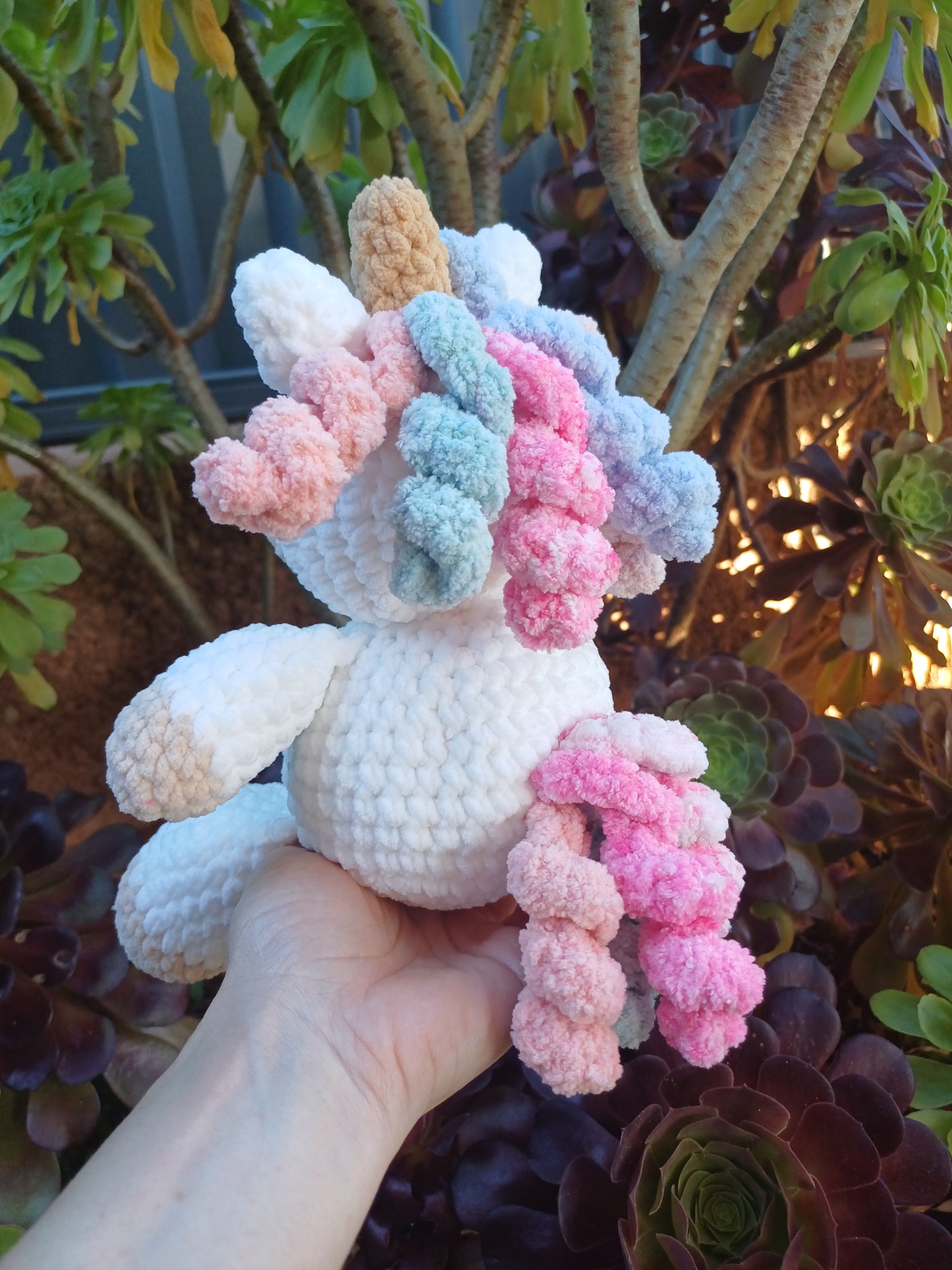 Rainbow Main Unicorn