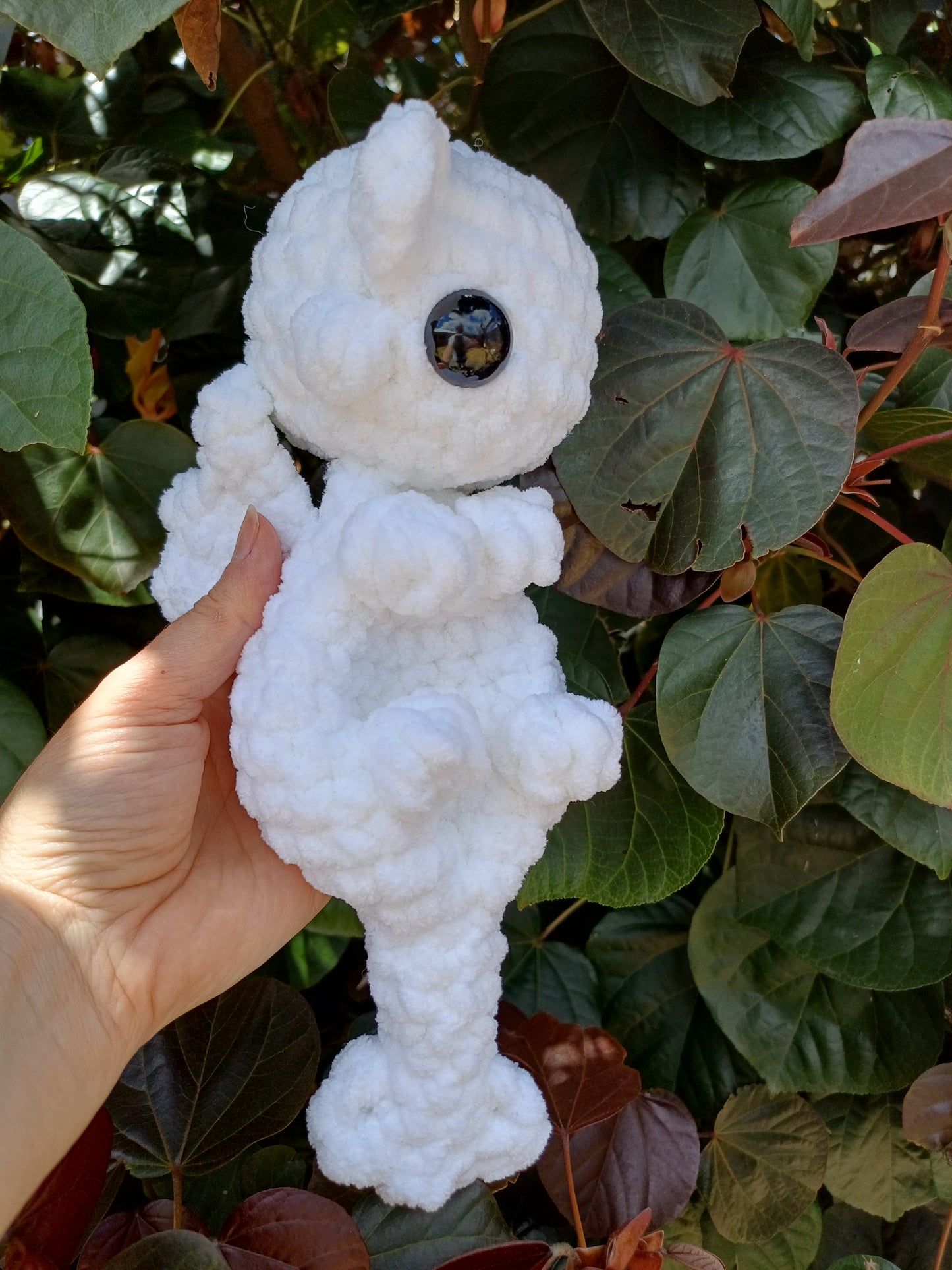 Day Dragon Snuggler ( White )