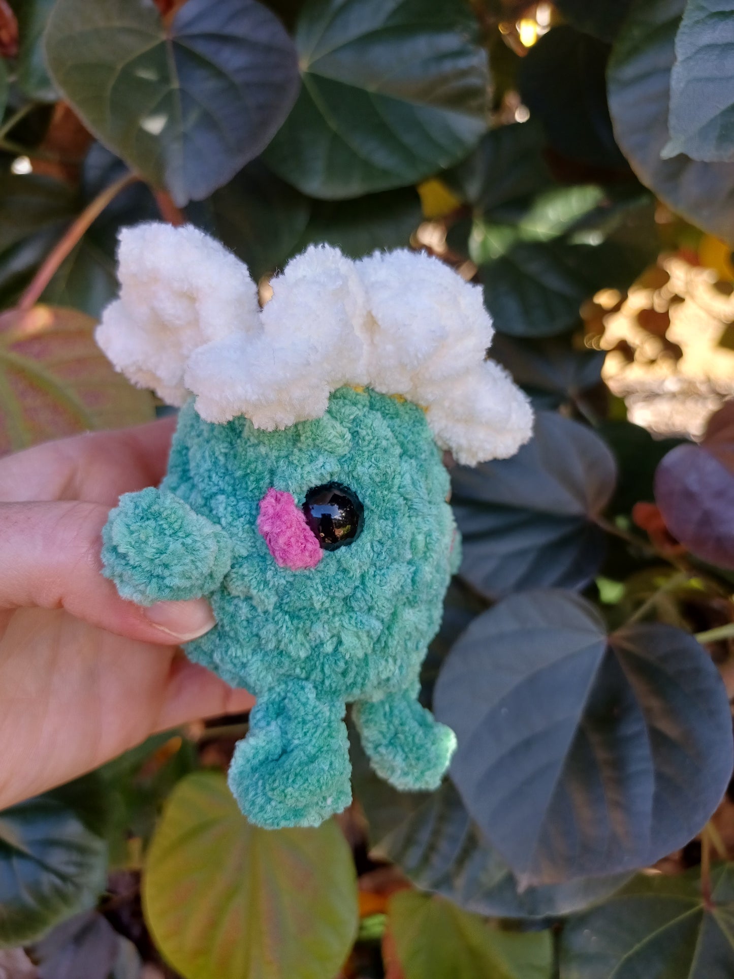 Daisy Buddy White Flower Crochet Plush Toy